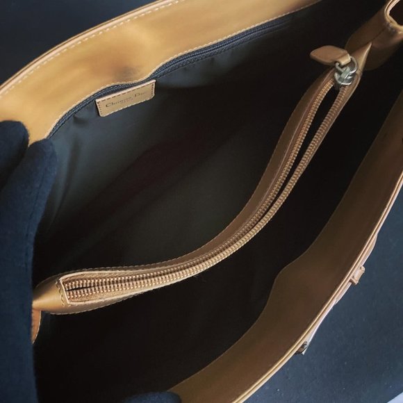 Dior Diorissimo Leather and Canvas Handbag - Picture 5 of 5